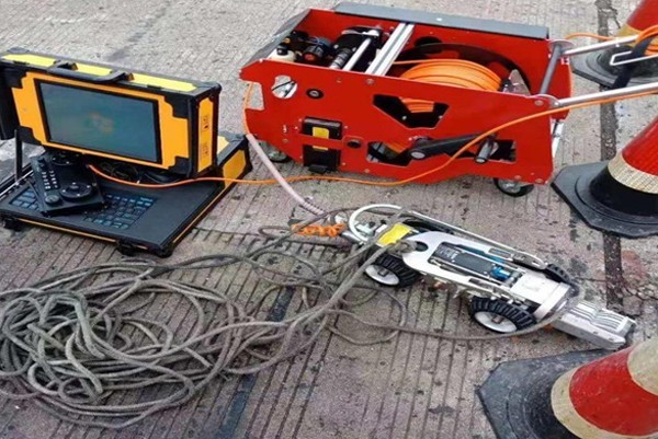 阿巴嘎CCTV管道检测机器人